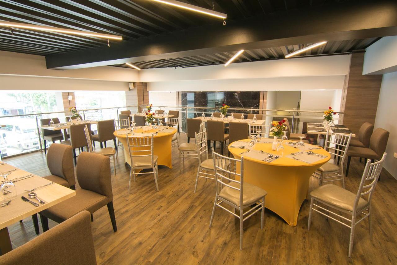 Mango Suites Cauayan Exteriér fotografie
