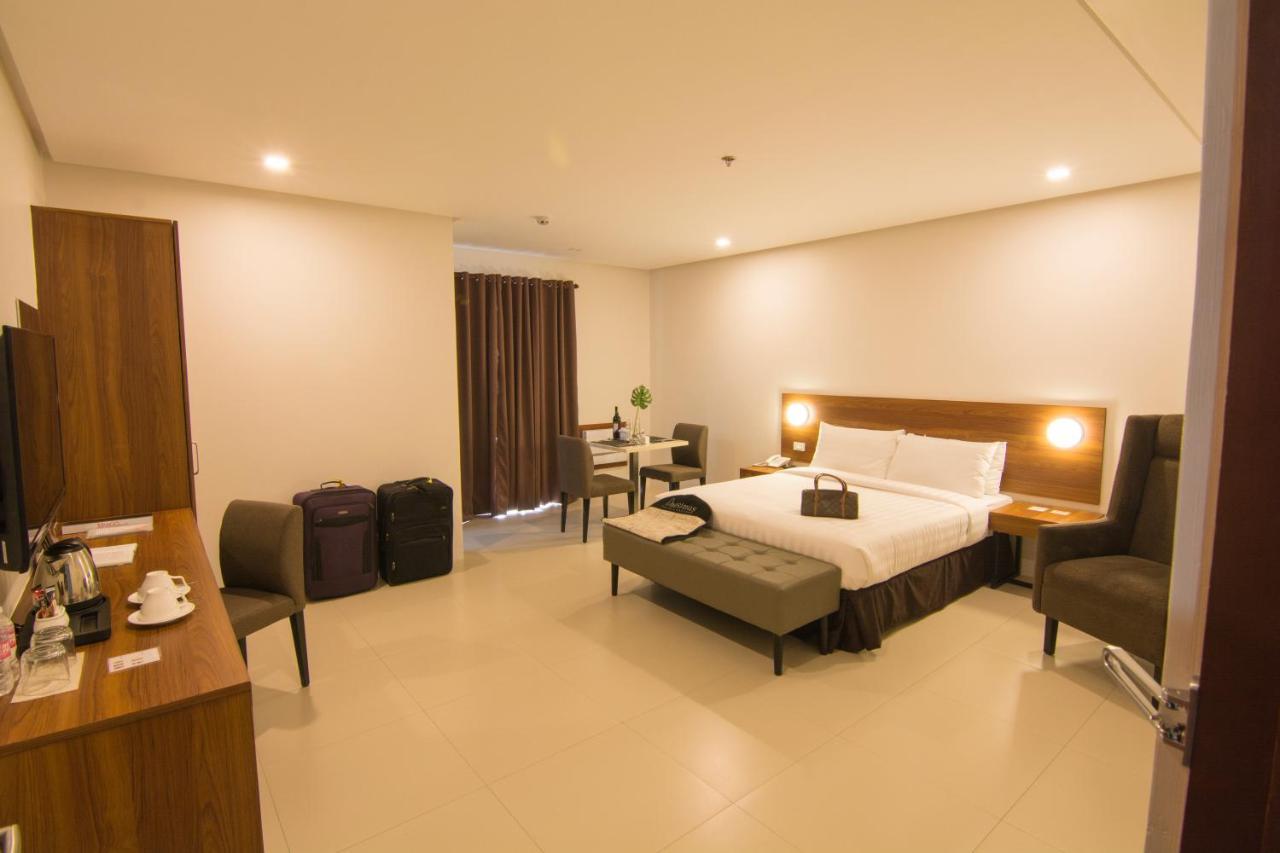 Mango Suites Cauayan Exteriér fotografie
